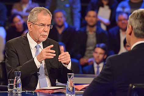 Norbert Hofer und Van der Bellen beim ORF-TV-Duell