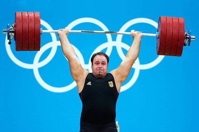 Der deutsche Gewichtheber Almir Velagic