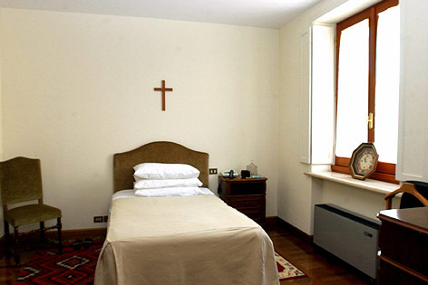 Zimmer in der Casa Santa Marta im Vatikan