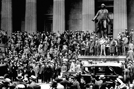 Menschenmenge vor Börse in New York am "Black Thursday" 1929