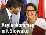 Innenministerin Johanna Mikl-Leitner und ihr slowakischer Amtskollege Robert Kalinak