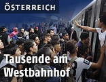 Flüchtlinge am Westbahnhof