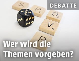 SPÖ- und ÖVP-Schriftzug beim Spiel Scrabble