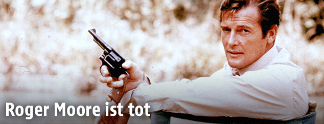 Archivbild des britischen Schauspielers Roger Moore in seiner Rolle als James Bond