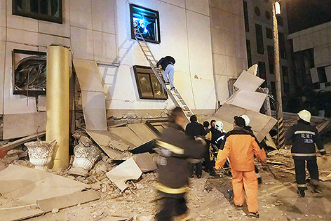 Schweres Beben in Taiwan: Zwei Tote und viele Verletzte