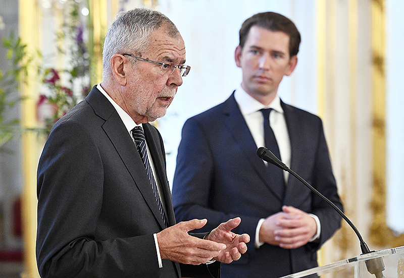 Bundespräsident Alexander Van der Bellen und Bundeskanzler Sebastian Kurz (ÖVP)